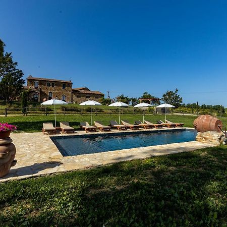 Wine Resort Colsereno Montalcino Exterior photo