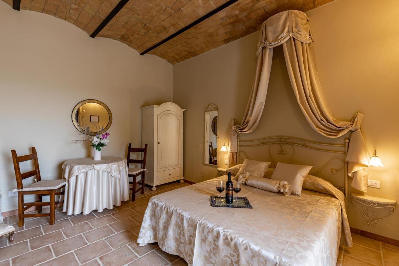 Wine Resort Colsereno Montalcino Exterior photo