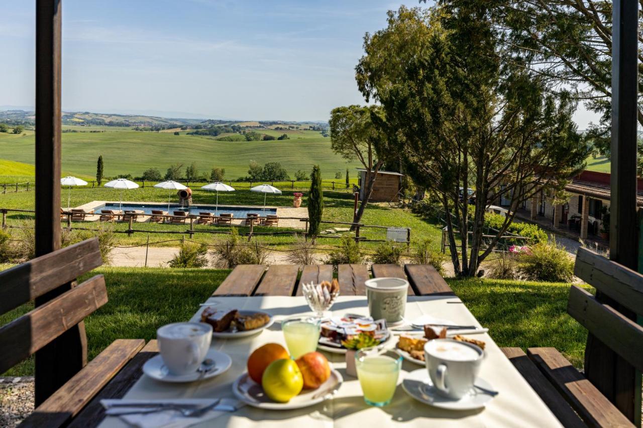Wine Resort Colsereno Montalcino Exterior photo