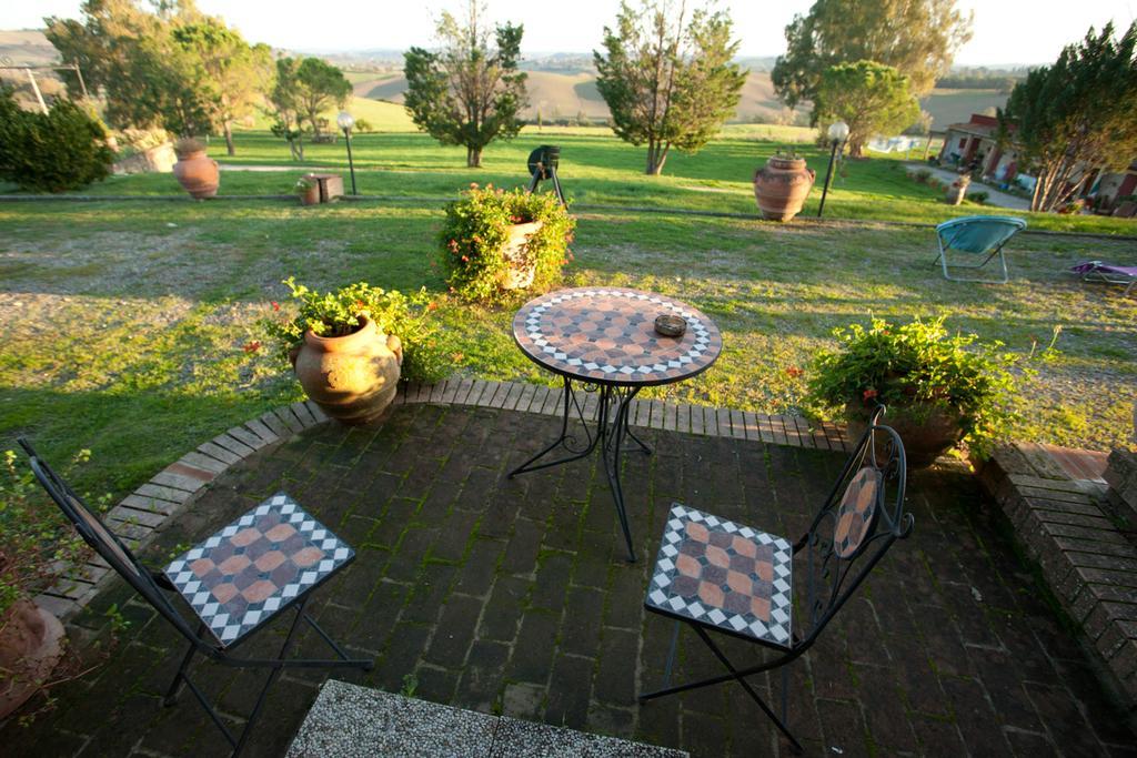 Wine Resort Colsereno Montalcino Exterior photo