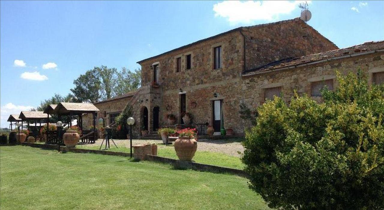 Wine Resort Colsereno Montalcino Exterior photo