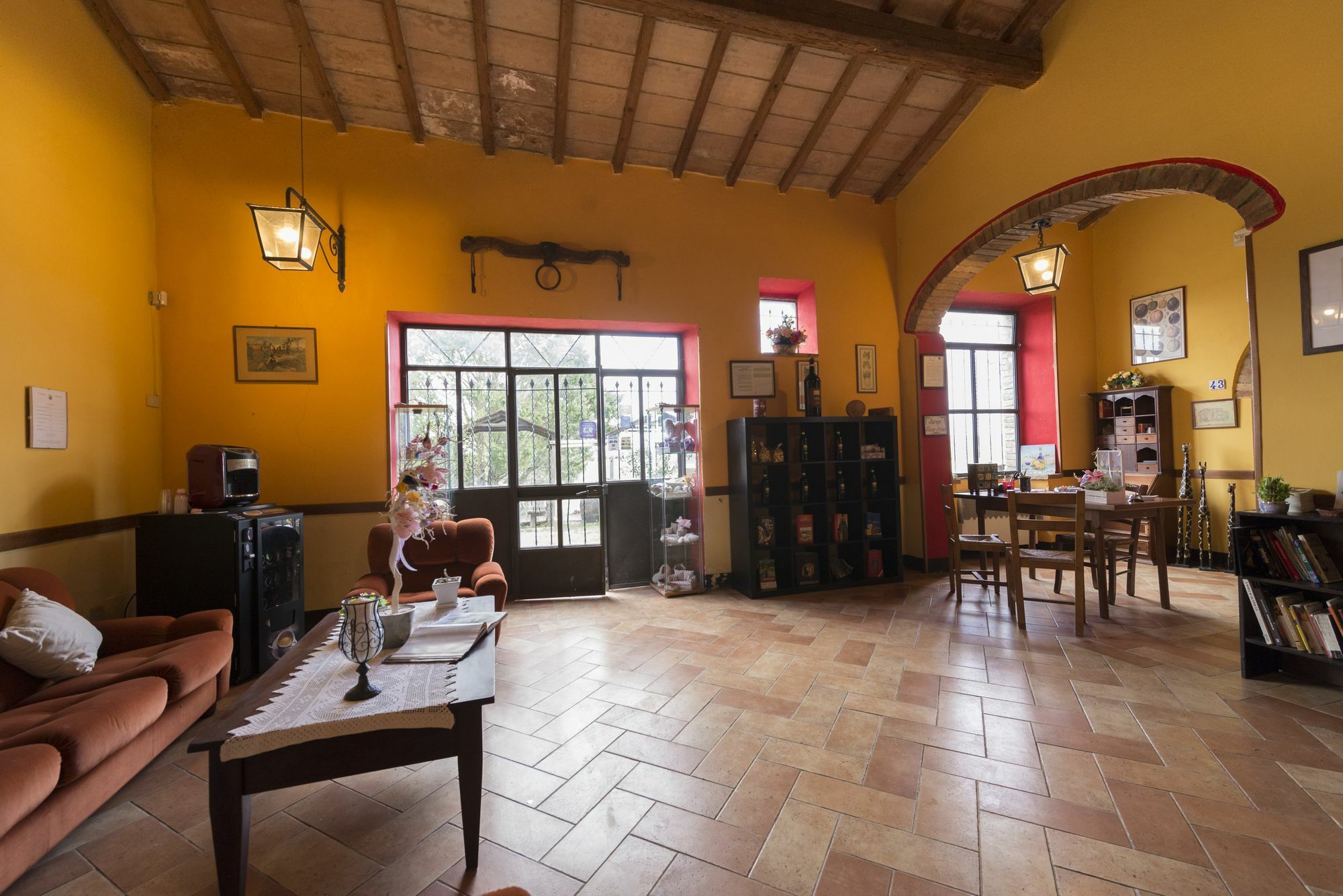 Wine Resort Colsereno Montalcino Exterior photo